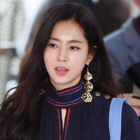 日本旅行中にまさかの危機？韓国女優、家族との旅行で不安吐露「韓国に帰れない…」