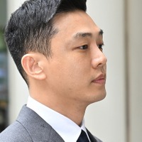 芸能界復帰の前触れ？“薬物使用”で有罪のユ・アイン、豪華スター集結のVIP試写会で目撃！