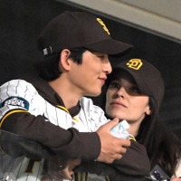 「40歳で2度目の離婚」俳優ソン・ジュンギ夫婦に離婚説浮上？悪質フェイクニュースに批判殺到