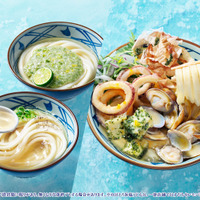 冷たーい山盛り海鮮旨塩うどん