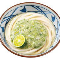 オクラとろろのねばとろ食感でつるっと楽しむ『冷たーいねばとろ旨塩うどん』