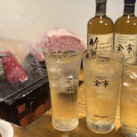 極上の白老牛と3大ウイスキー(竹鶴・余市・宮城峡)の奇跡のペアリング