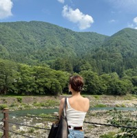 村重杏奈（写真は村重杏奈の公式インスタグラムから）※所属事務所に許諾を得ています