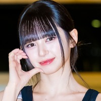 美背中あらわ…日本人K-POPアイドル、“キャミ1枚”のヘルシー肌見せショット公開「やば！」「惚れた」