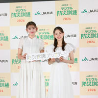 左から）ゆうちゃみ、松村沙友理【撮影／平木昌宏】