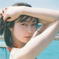 蔦谷里華 1st写真集「泥中の華」撮影：松岡一哲