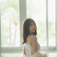 （C)日向坂46 藤嶌果歩 1st写真集『果実の歩幅』／集英社　撮影：菊地 泰久