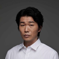 高橋努＜清水学役＞（C）NHK