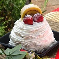 いちごのショートケーキ氷