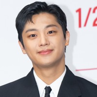 『愛の不時着』“イケメン北朝鮮兵”でブレイク！俳優イ・シニョン、入隊していた…SNSで遅れて報告
