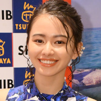 山本舞香【写真：竹内みちまろ】