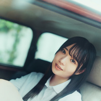 日向坂46・坂井新奈（高校3年生）「B.L.T. SUMMER CANDY 2026」（東京ニュース通信社刊）撮影／野口花梨