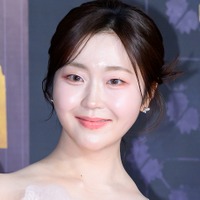 結婚発表からわずか4カ月…『女神降臨』『社内お見合い』出演の韓国女優（32）、第1子妊娠を報告