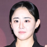 交際報道なしで電撃結婚…「国民の妹」ムン・グニョンが結婚後初の近況を公開「すごくいい」