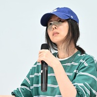 私服姿が度々話題になるミン・ヒジン、今度は“ボトムス失踪”スタイル？笑顔の近況に注目
