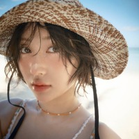 志田愛佳 写真集『MORE』（GーSTYLE）