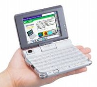 ソニー、無線LANとBluetoothを搭載したPDA「PEG-UX50」を発表 画像