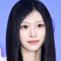 “ギャルキャラ”でバズった日本人K-POPアイドル、実は才女？語学力に注目「幼少期は日本語より英語」