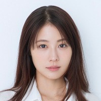 有村架純、赤坂で“通”な大人の過ごし方を探索！冷しみたらしや坐禅を体験