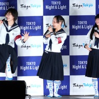 新しい学校のリーダーズ【撮影：小宮山あきの】