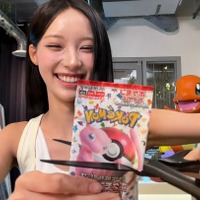 未開封のポケモンカードをハサミで真っ二つに切った韓国アイドル　“反日”より気になる価値観のズレ