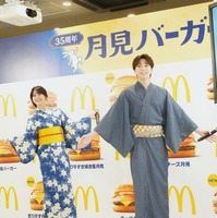 佐々木舞香、塩﨑太智【撮影：小宮山あきの】
