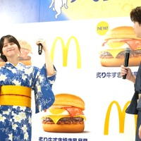 佐々木舞香、塩﨑太智【撮影：小宮山あきの】