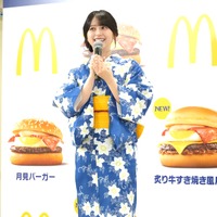 佐々木舞香【撮影：小宮山あきの】