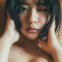 撮影：東京祐／すみぽん1st写真集『offcourt（オフコート）』（扶桑社）