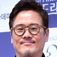 「ミュージカル披露も可」裁判所が異例発言　教え子への性的暴行容疑の韓国俳優、国民参与裁判へ