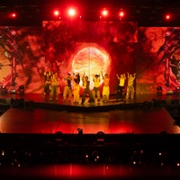 &TEAM、自身最大規模のアジアツアー本公演完走！MAKIが涙する場面も…次はいよいよ初の単独ドーム公演へ