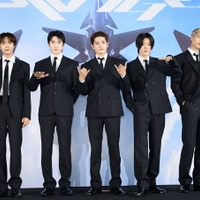 NCT 127、新アルバム『BLINGY』に海外メディア絶賛！「揺るぎない存在感を証明」