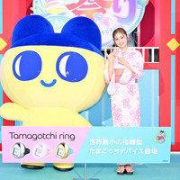 ゆうちゃみ＆エバースが浴衣姿で登場！ゆうちゃみが史上最小の「たまごっち」に大興奮