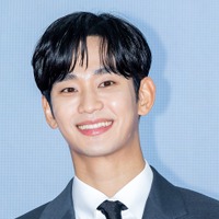 キム・スヒョン、道枝駿佑らとともに12月の「AAA 2026」出演決定　「TMA」に続き授賞式の舞台へ