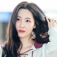 開催4日前に突然中止…韓国女性歌手、中国ファンミをキャンセル「完成度を保証できない」
