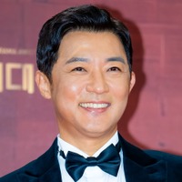 元祖韓流スターのアン・ジェウク、妻に黙って“パイプカット”！驚きの夫婦エピソードが明らかに