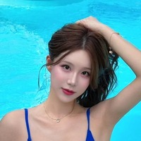 「デッカい！」「そこ代わって」豊満ボディの韓国美女チア、愛猫とのラブリーな日常公開