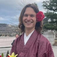 「東京が第2のふるさと」韓国で浴衣着用、日本人パートナーがいるアンセル・エルゴートが炎上