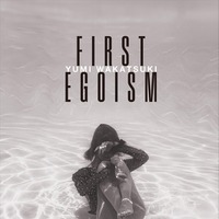 若月佑美『FIRST EGOISM』通常盤　発売予定日:2026 年9 月18 日（金）仕様:4C／A4 並製／96 頁価格:4,400 円（税込）予約受付中　　©Heritage Inc.