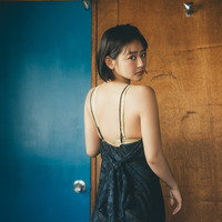すみぽん（高倉菫）1st写真集『offcourt』