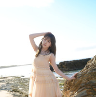私立恵比寿中学 桜井えま1st写真集『あざと未満』©木村智哉/宝島社