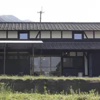 小学館「GOAT meets 02」本日発売、のん表紙・小川哲ら豪華執筆陣が集結