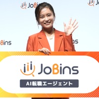 小島瑠璃子【撮影：小宮山あきの】
