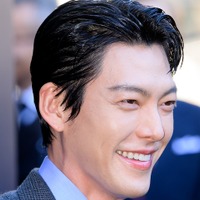余命宣告を乗り越えた俳優キム・ウビン、約20人の新人と交代で食事「カッコ良さの頂点」