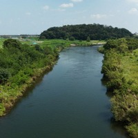 現場となった渡良瀬川　(C)NHK