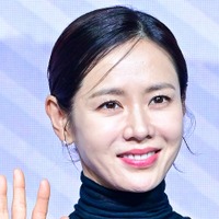夫ヒョンビンとはラブラブだが…『愛の不時着』女優ソン・イェジン、意外に愛情の表現が苦手？