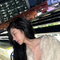 「女性が自由に生きちゃダメ？」“ブラレス”韓国女性芸能人の歴史、歌手の主張で再び脚光