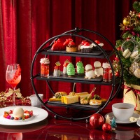 キンプトン新宿東京、いちごとベリーのクリスマスアフタヌーンティーを提供 画像