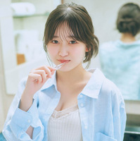 『遠藤璃菜1st写真集 MOMENT』ブックライブ限定カバー