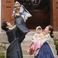 子どもの“1歳祝い”に撮影スタッフ45人…韓国芸人夫妻、大規模な誕生日会に賛否「やりすぎ」「無駄遣い」